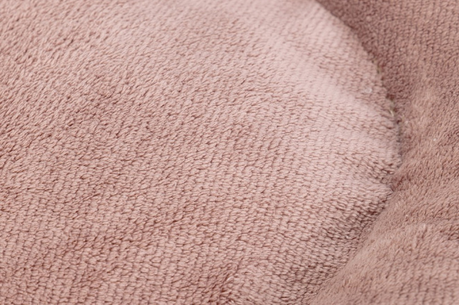 Designed by Lotte Kattenmand Ribbed Roze